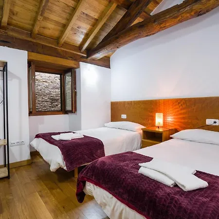 Casa D'abaixo Feriehus *